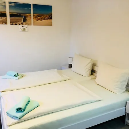 Appartementhaus Bergstrasse 게스트하우스 프레로